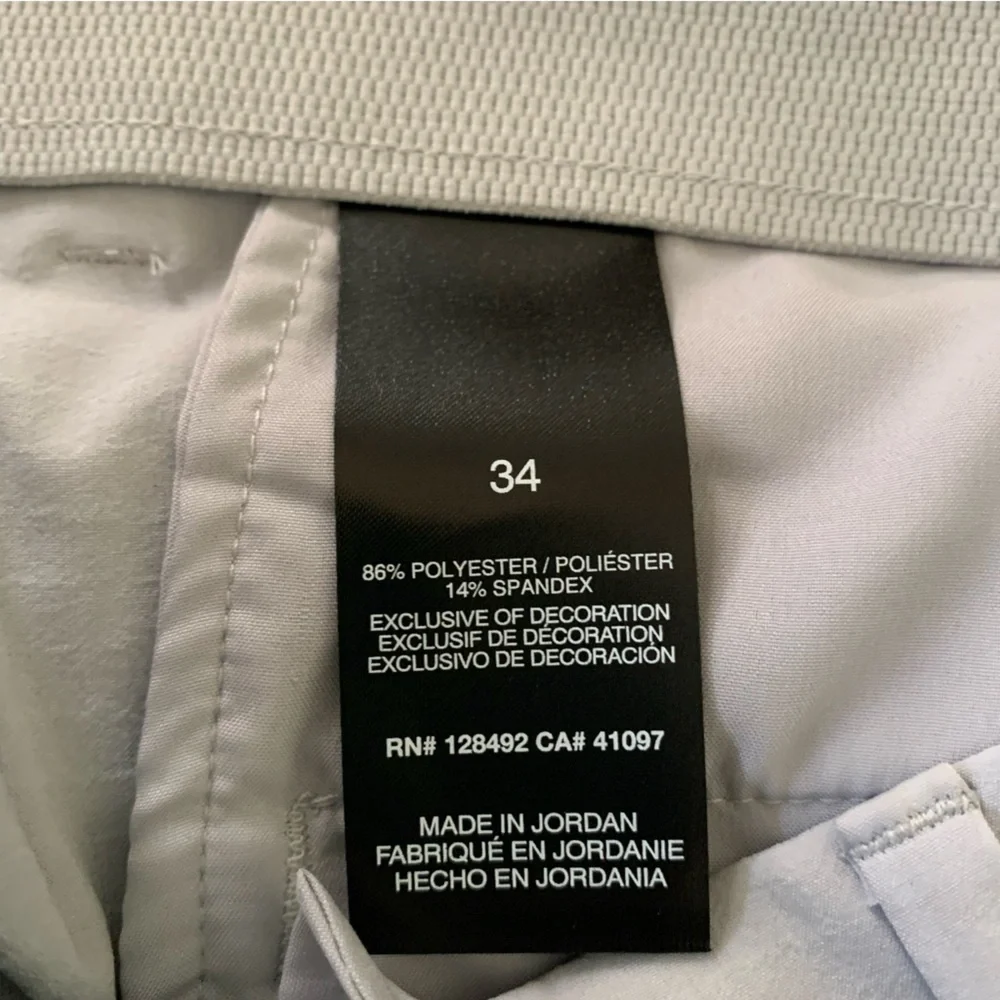 Greg Norman Light Gray Lightweight Stretch Golf Performance Shorts Sz 34